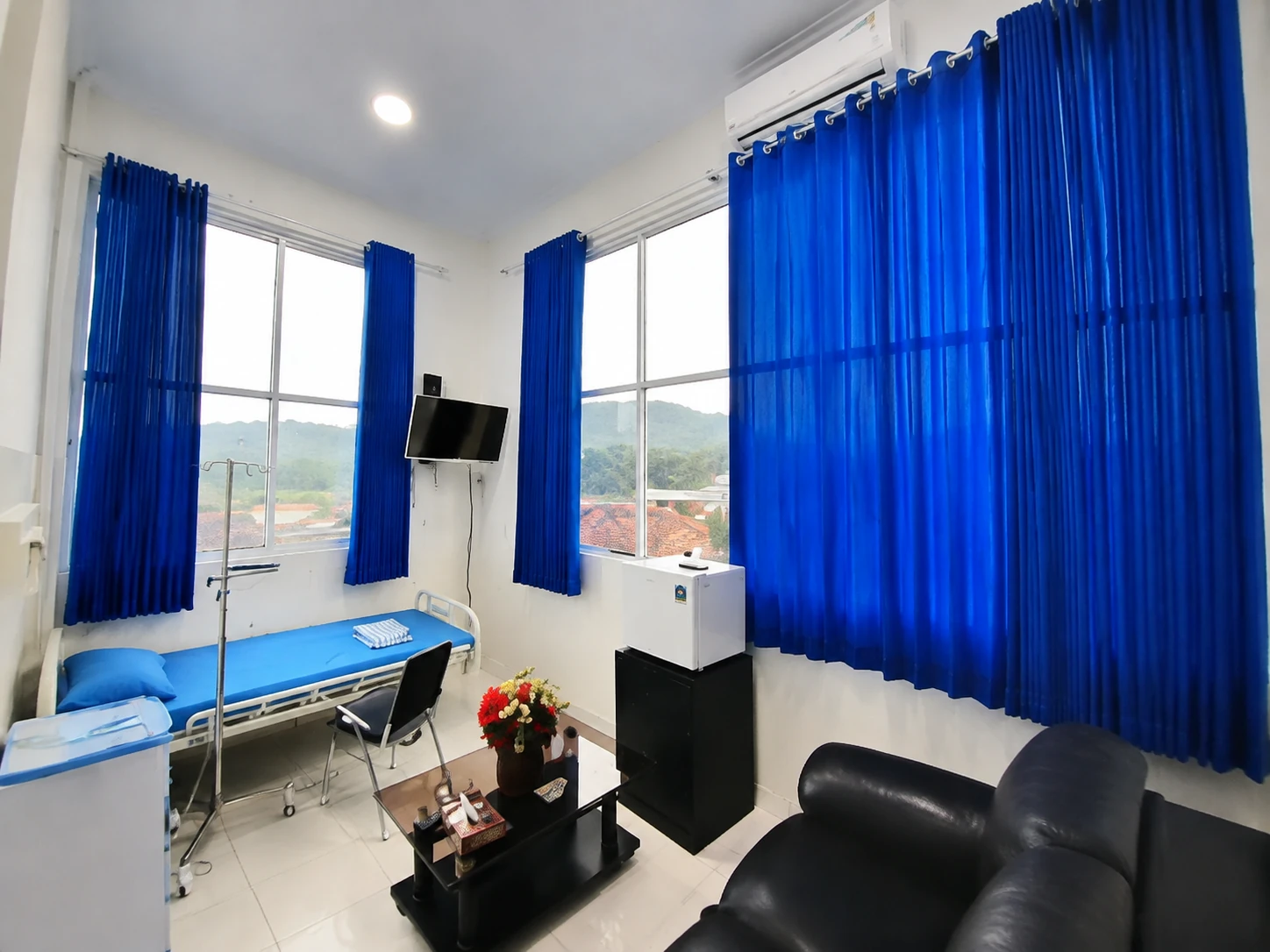 Ruang rawat inap VVIP Tulip Klinik S'S
